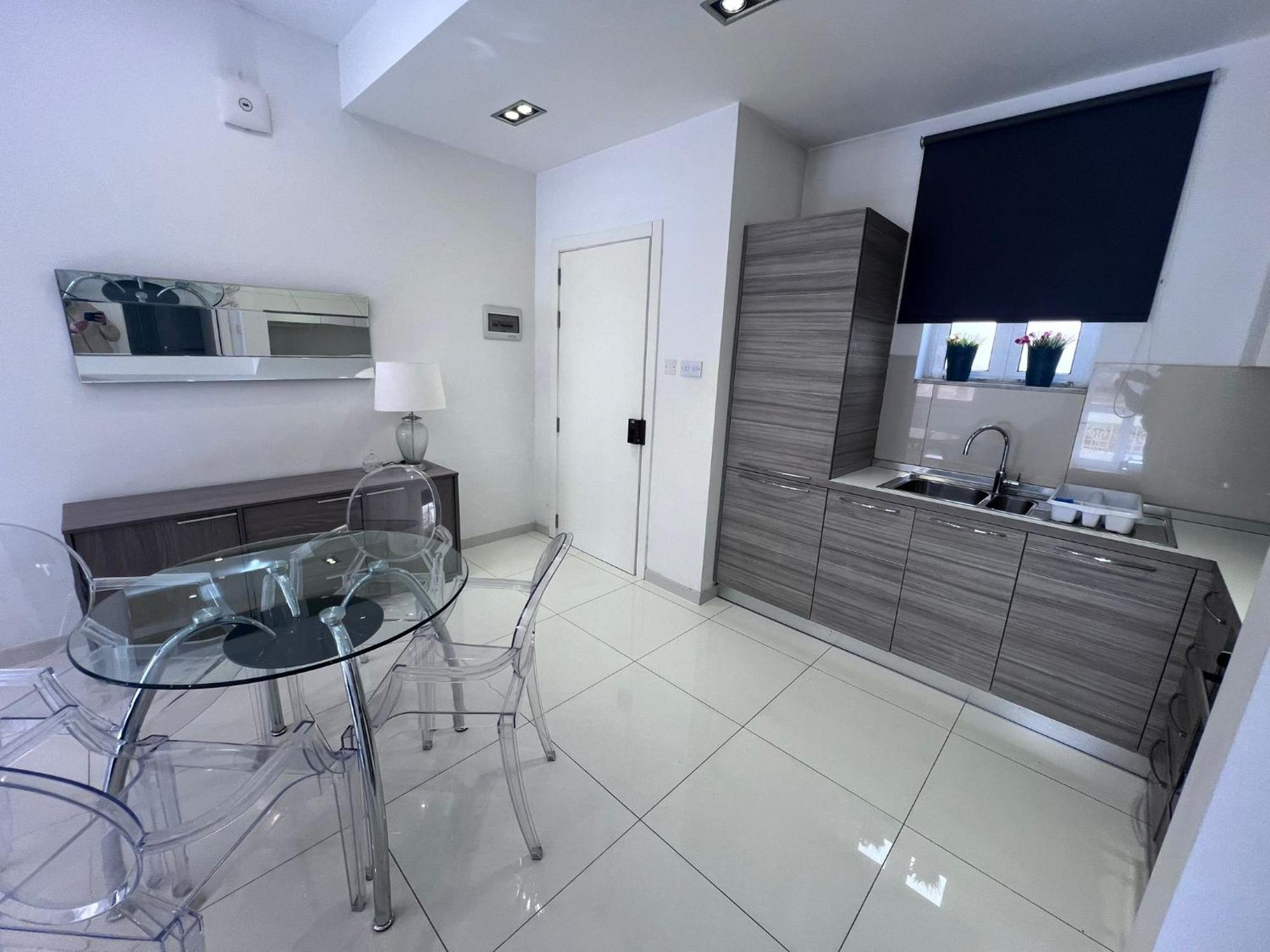 Sunny One Bedroom Apartment In Old Bakery Street فاليتا المظهر الخارجي الصورة